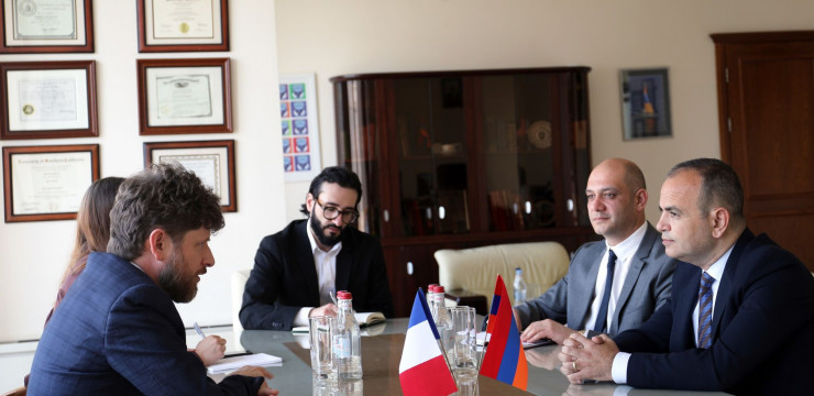 Meeting with Ambassador of France to Armenia 
