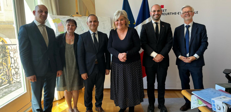 Zareh Sinanyan met with Françoise Souliman, Prefect of Meurthe-et-Moselle, in the city of Nancy Zareh Sinanyan met with Françoise Souliman, Prefect of Meurthe-et-Moselle, in the city of Nancy