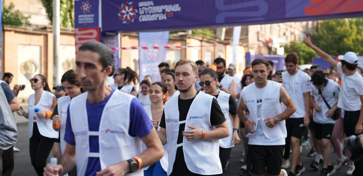 The Armenian National Youth Forum 2025 officially kicked off with a charity run “Run Together: Armenia x Diaspora.”
