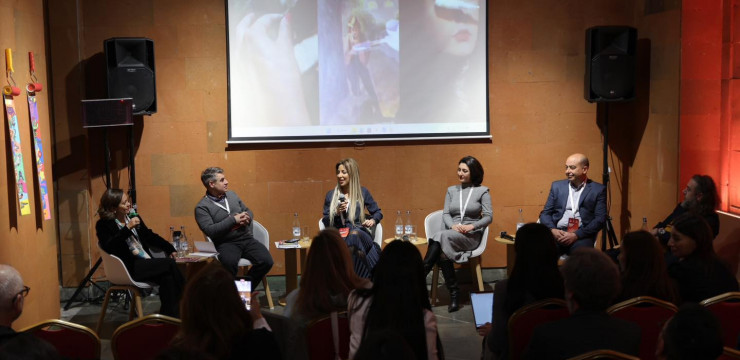 Продолжаются параллельные обсуждения в рамках Форума армянского искусства и культуры, который проходит под заголовкой «Платформа культурного диалога»