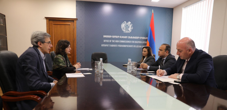 Zareh Sinanyan received Monica Sandri, the representative of the UN Refugee Agency (UNHCR) in Armenia