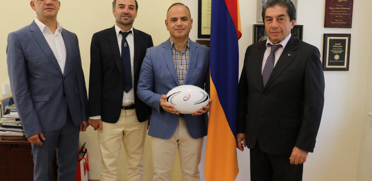 Zareh Sinanyan received the Co-Chairs of the Pan-Armenian Rugby Federation NGO