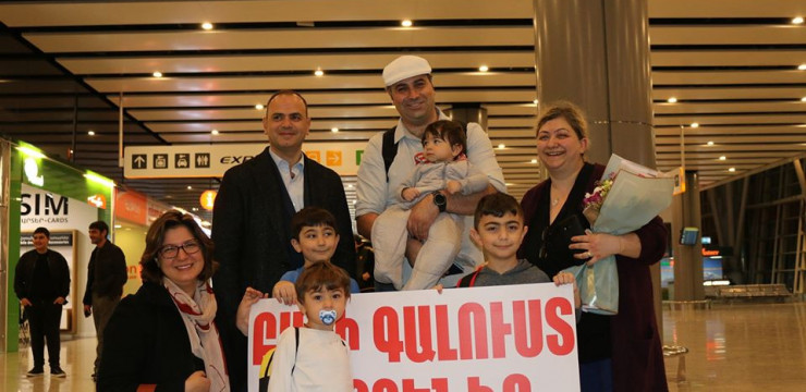 Armenian family repatriates to homeland from Australia