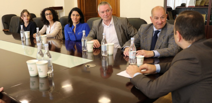 The Swiss-Armenian entrepreneurs met with the High Commissioner