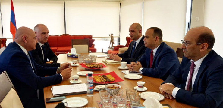 Zareh Sinanyan is on a working visit to Greece